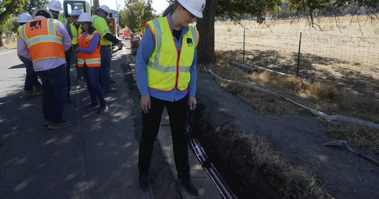 PG&E's plan to bury power lines and prevent wildfires faces opposition because of high rates