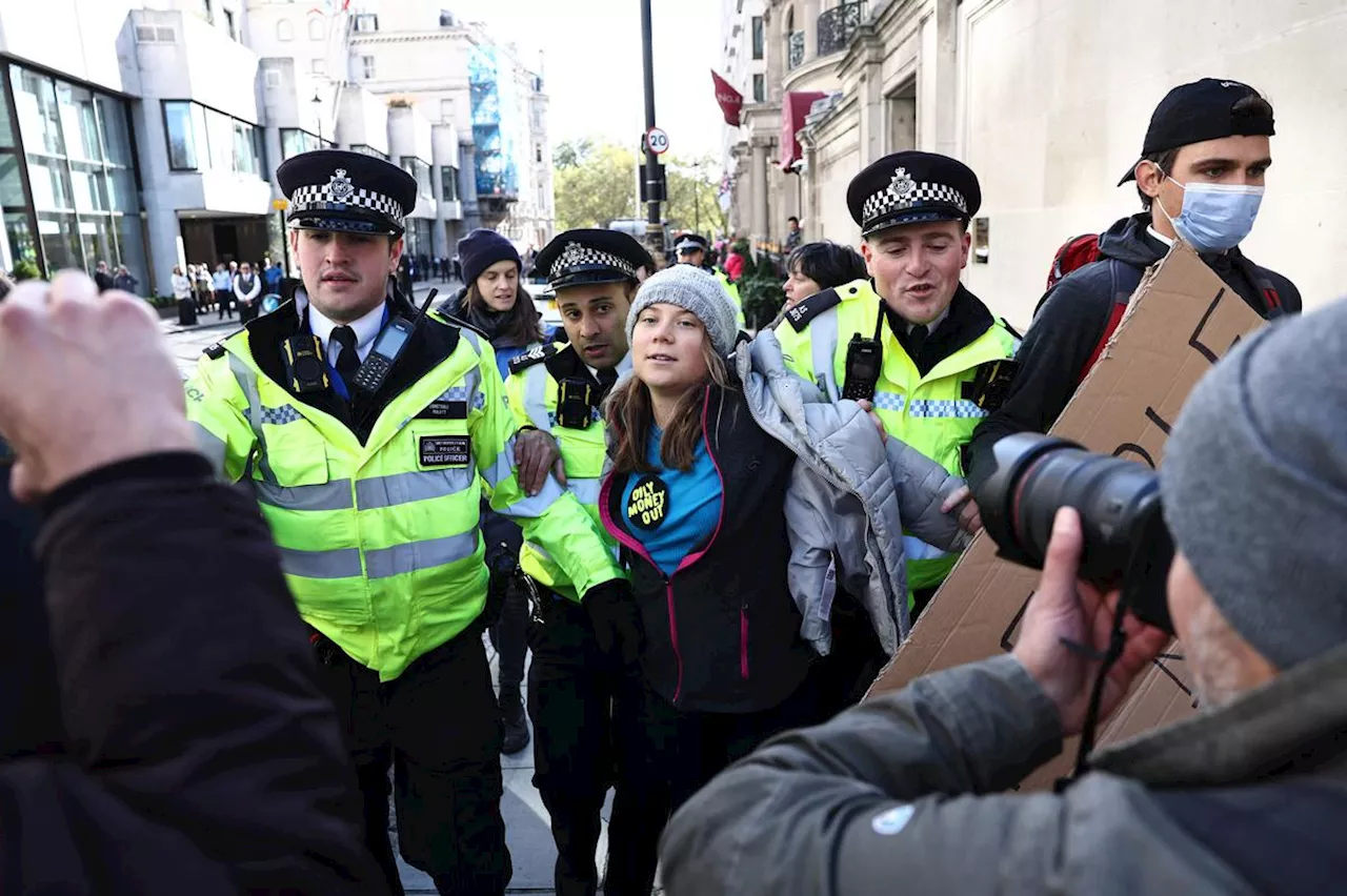 La militante écologiste Greta Thunberg arrêtée à Londres lors d’une manifestation