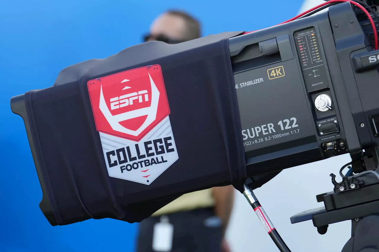 How readers watch college football: Network comparisons, realignment, viewing habits