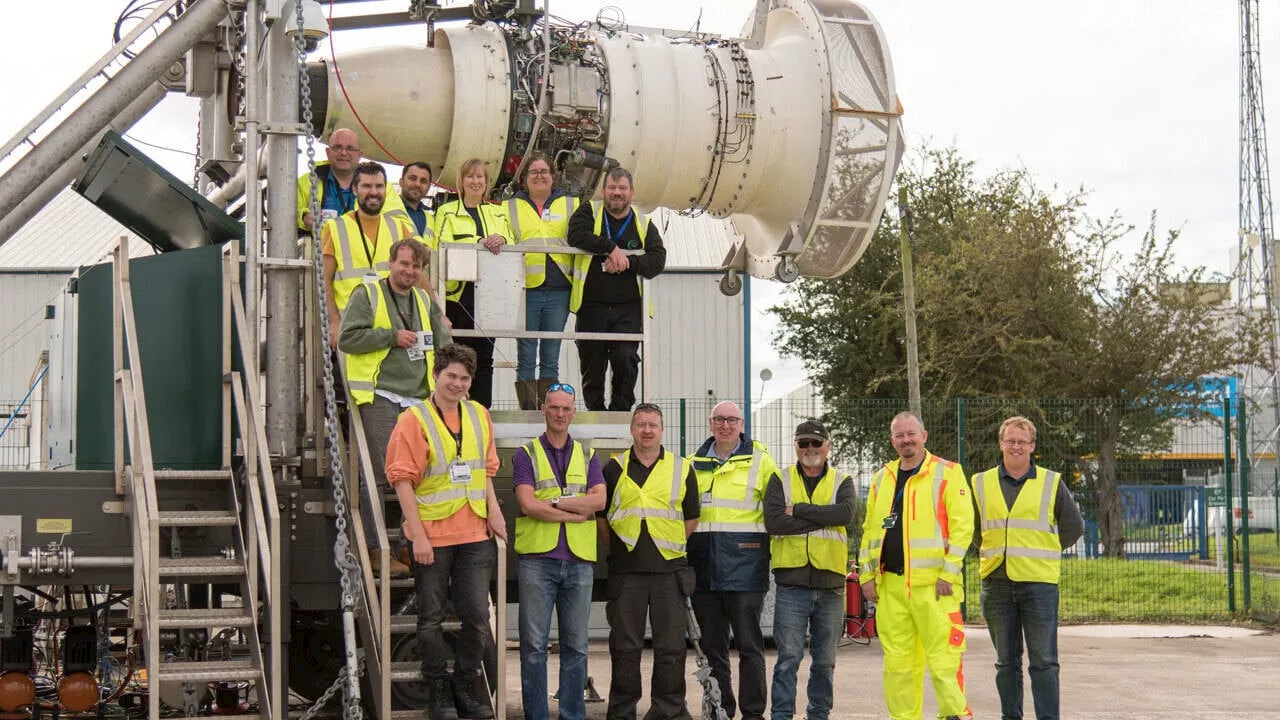 British boffins say aircraft could fly on trash, cutting pollution debt by 80%