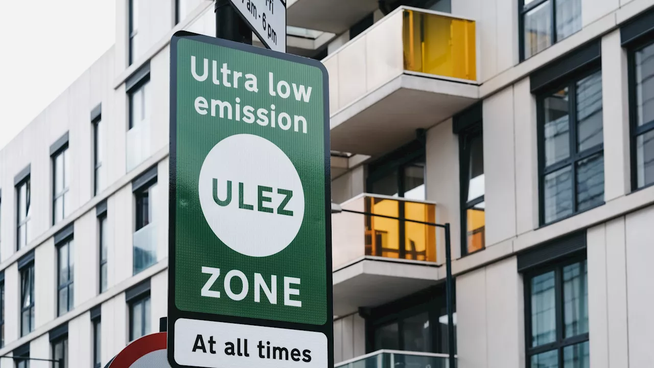 Thousands of drivers swerve hated ULEZ fines as their details aren’t in database...