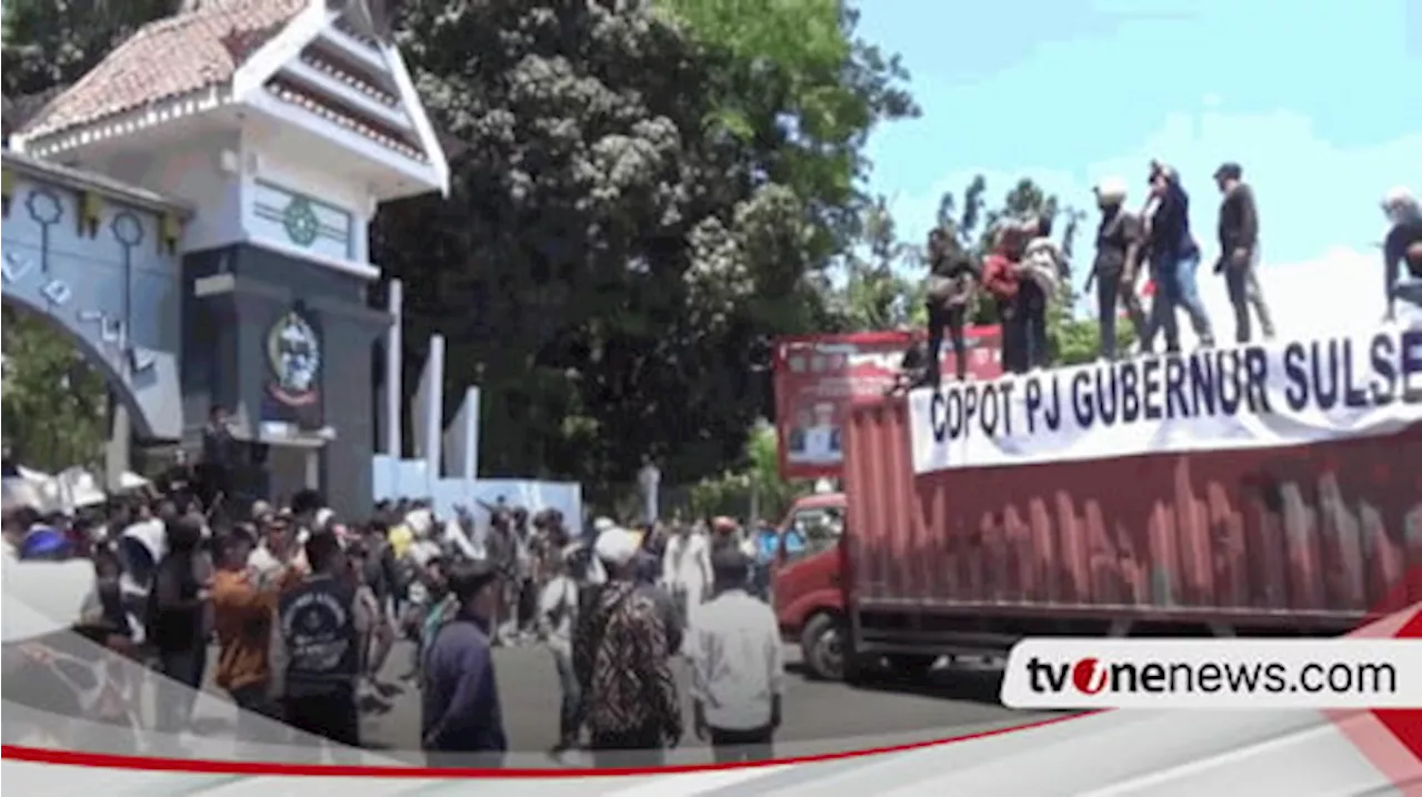 Dianggap Ciptakan Kekacauan karena Program Budidaya Pisang, Ratusan Kades Desak Copot PJ Gubernur Sulsel