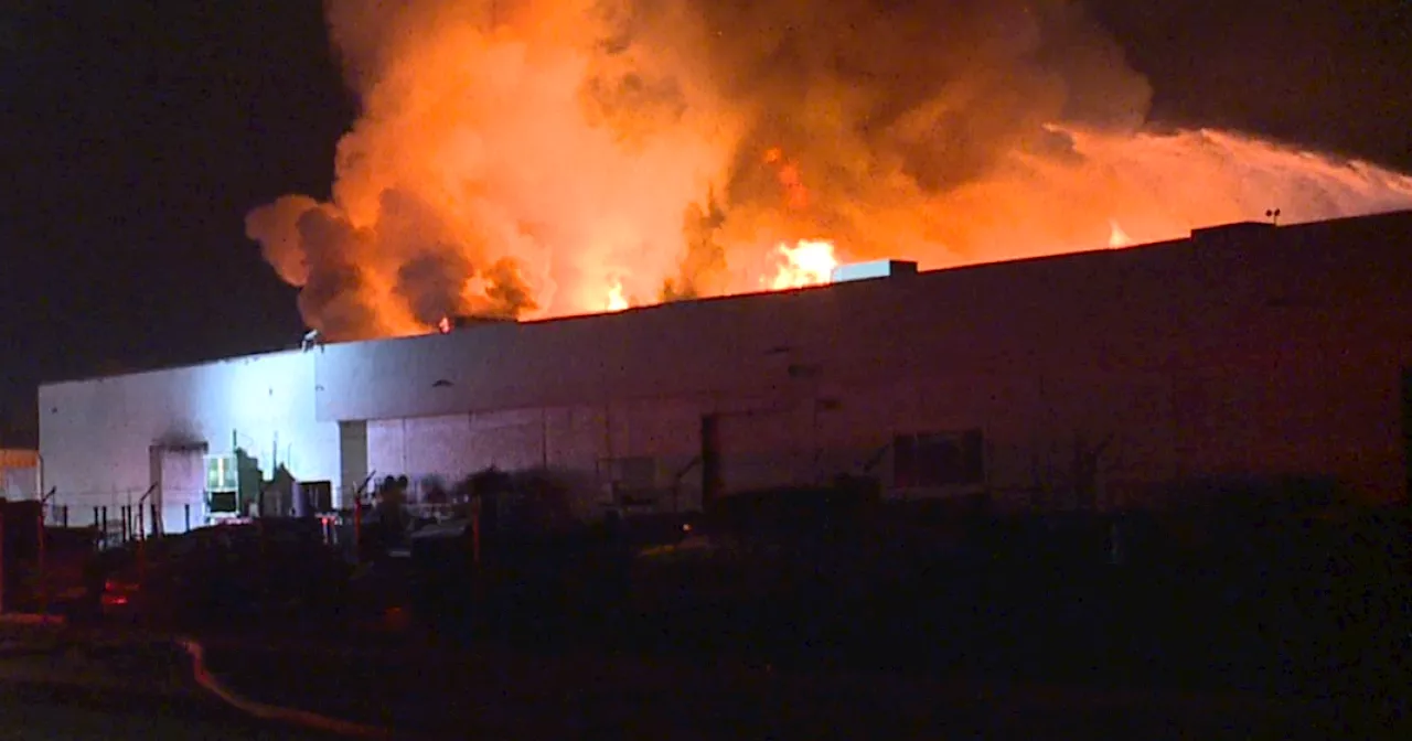 Crews battle huge fire at warehouse near 13th Avenue and Roosevelt Street in Phoenix