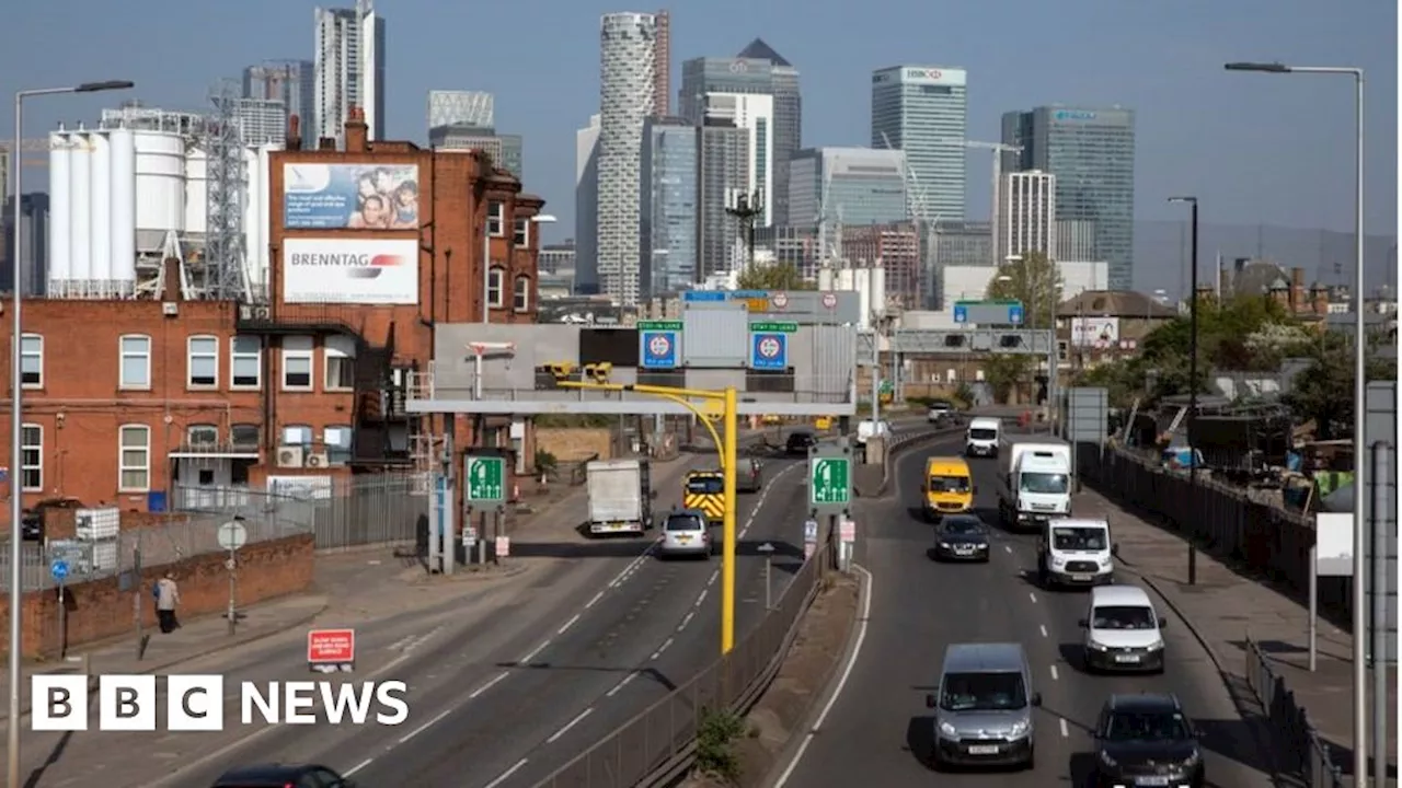 Blackwall and Silvertown tunnels: Mayor proposes discount for some users