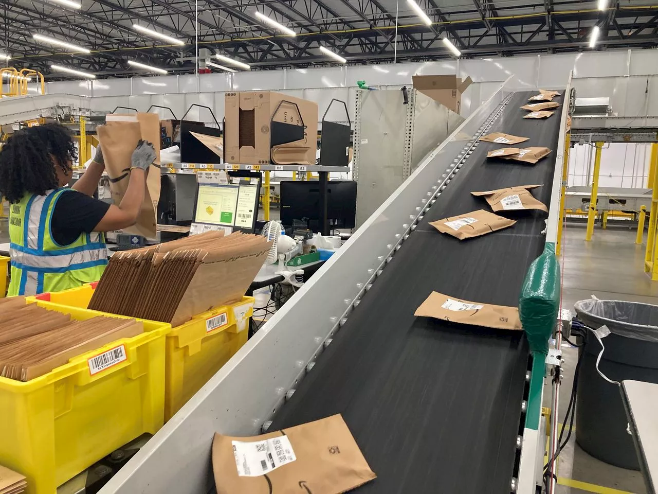 Paper please: Amazon’s Euclid facility first in U.S. to use 100% plastic-free packaging