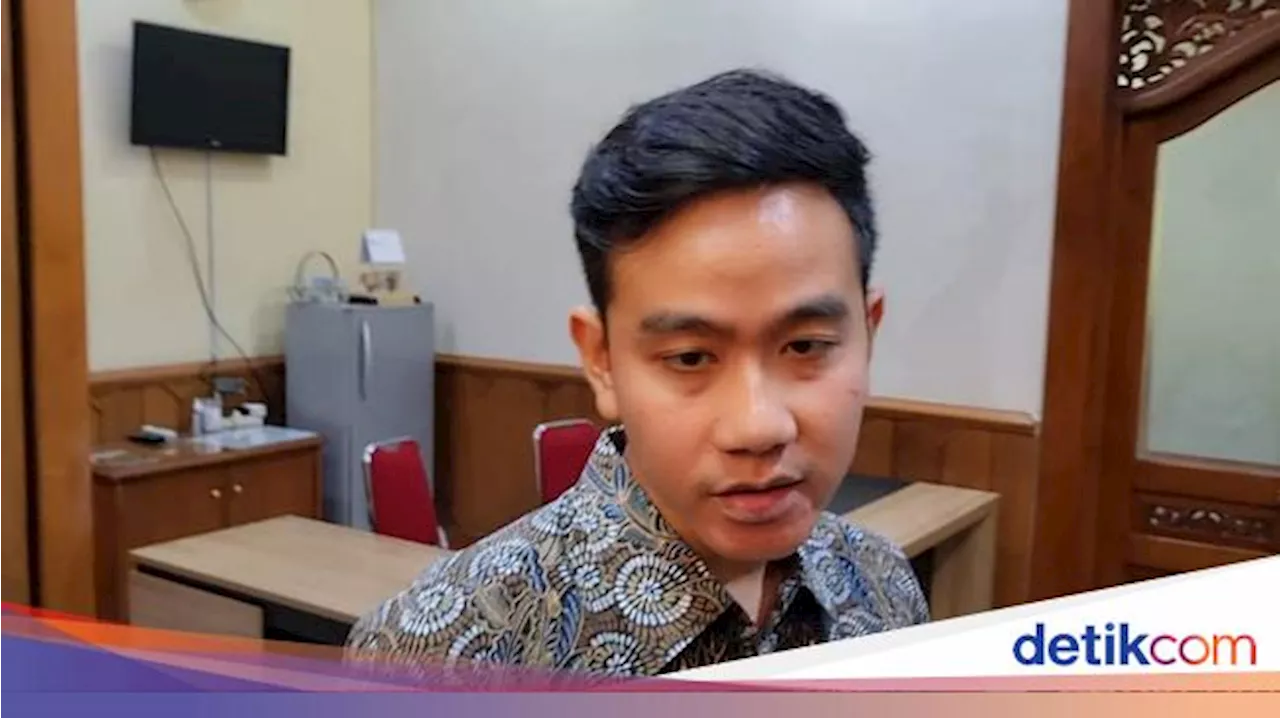 Masih Ngantor di Solo, Gibran Tak Diundang Deklarasi Cawapres Ganjar