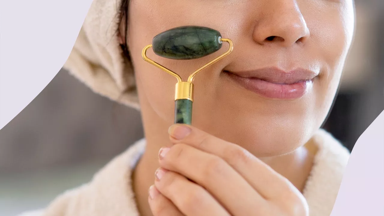 Face Massage: What Happened When I Gave Myself One Every Day