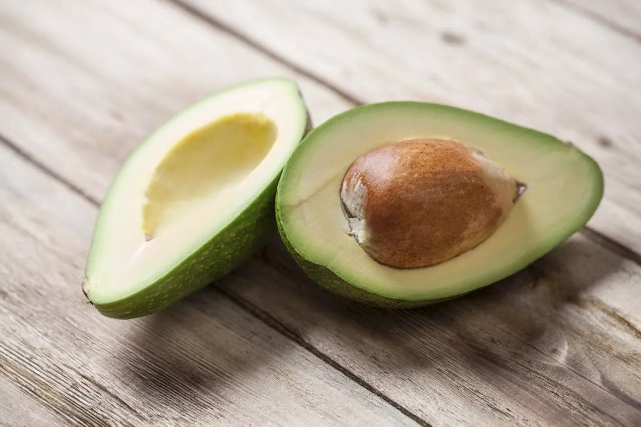 It’s 2016 And You Can Now Buy Pre-Halved Avocados