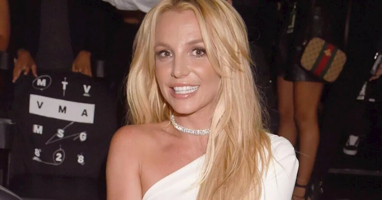 Britney Spears shared cocktails with mom as a young teenager