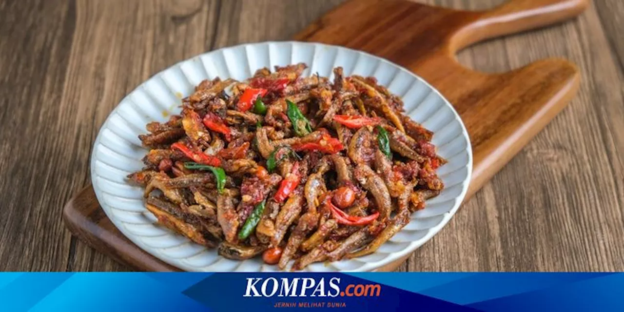 Resep Balado Ikan Asin dengan Aroma Daun Jeruk