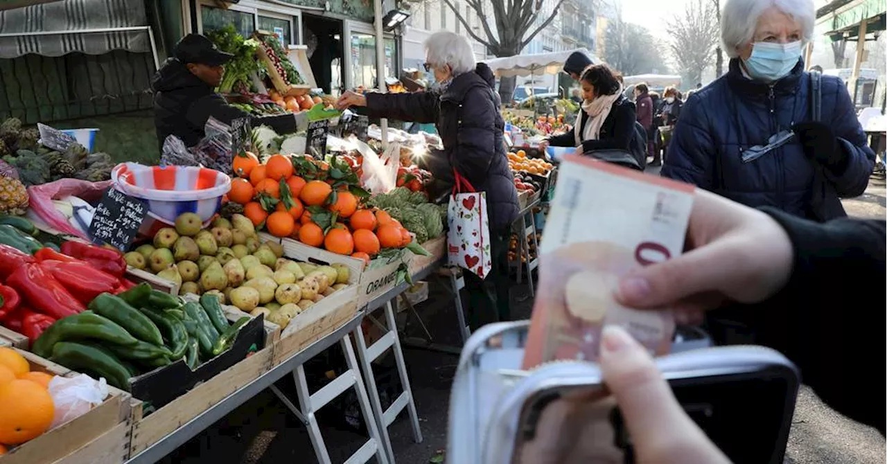 'Impossible de remplir son frigo' : des retraités de plus en plus pauvres