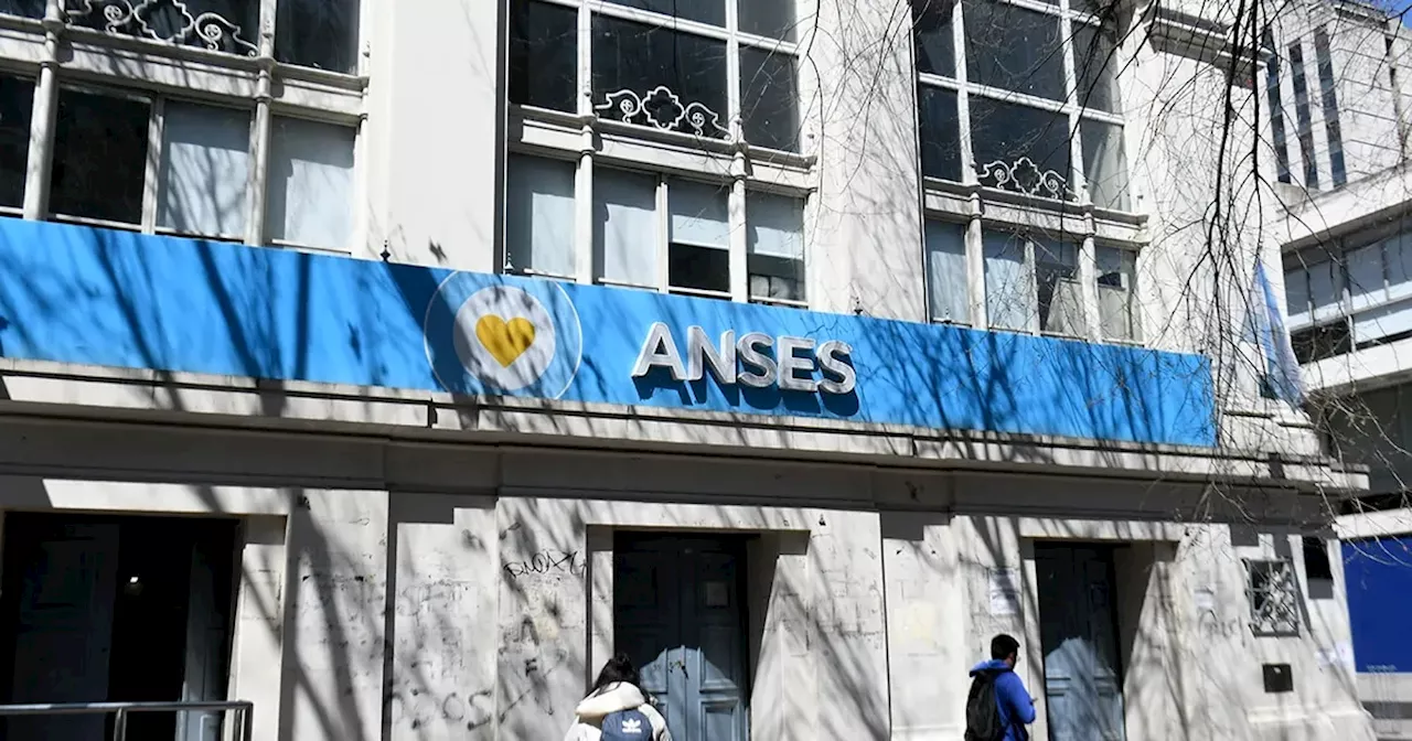 Continúan vigentes los créditos de Anses para trabajadores en relación de dependencia