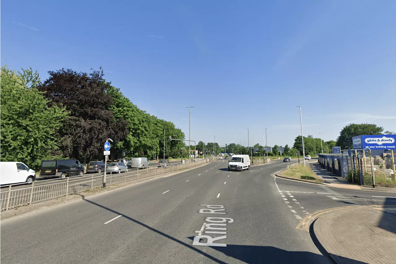 A6110 Beeston: Police appeal for witnesses and dashcam footage after serious crash in Leeds