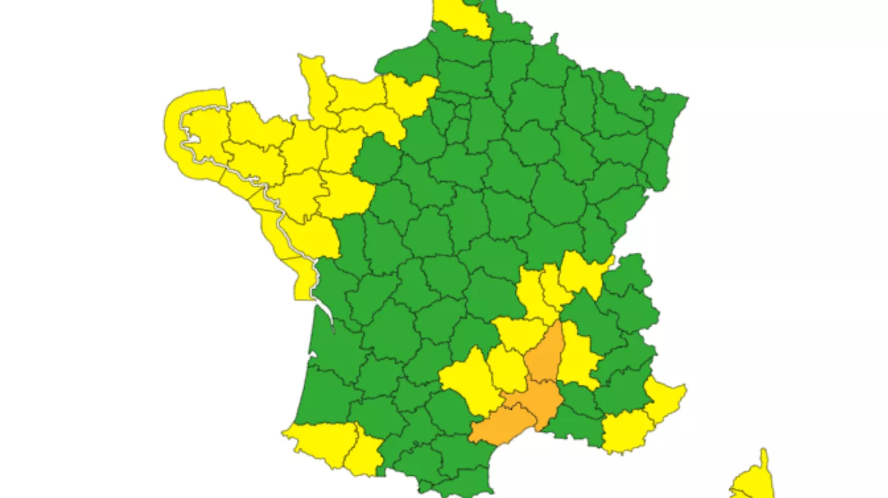 Météo France étend sa vigilance orange à trois départements face à un épisode cévenol