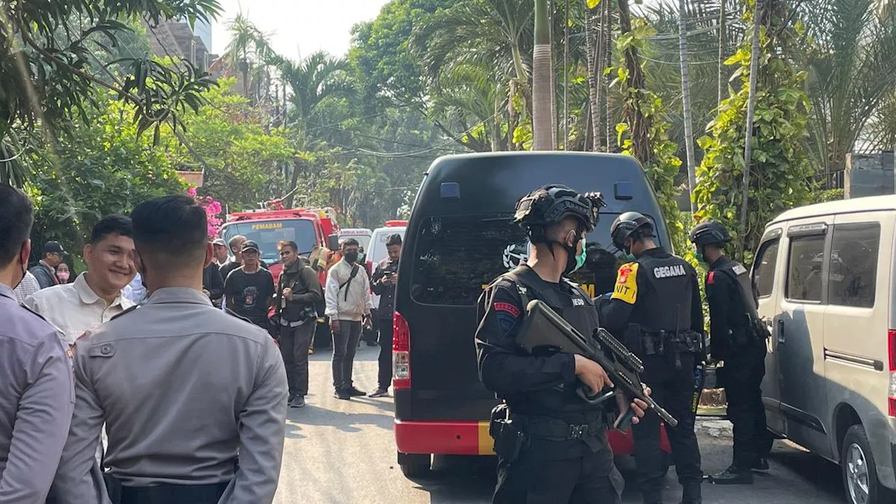 Polisi Terjunkan Tim Gegana di Lokasi Ledakan Setiabudi, Jaksel