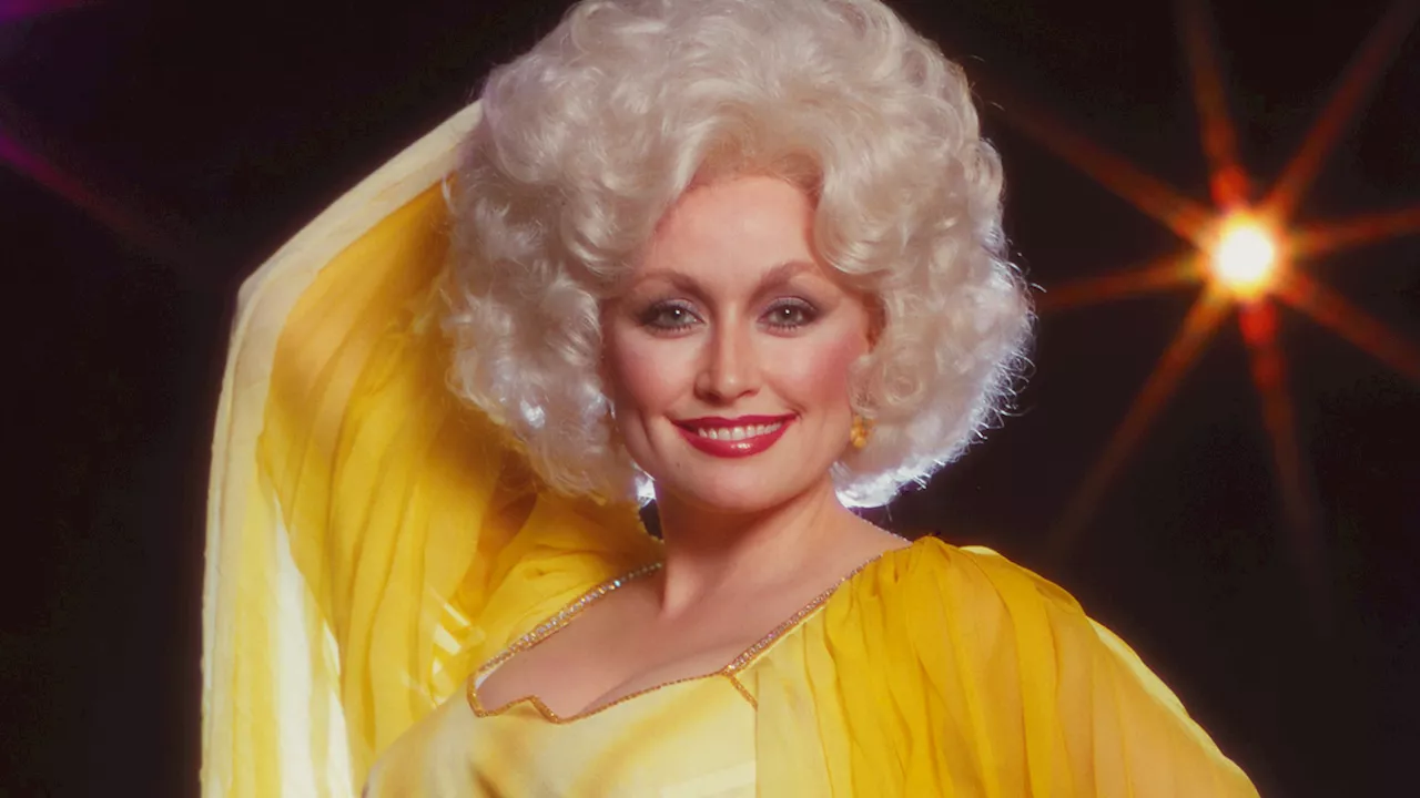 Dolly Parton reveals why she's been sleeping in her makeup since the '80s