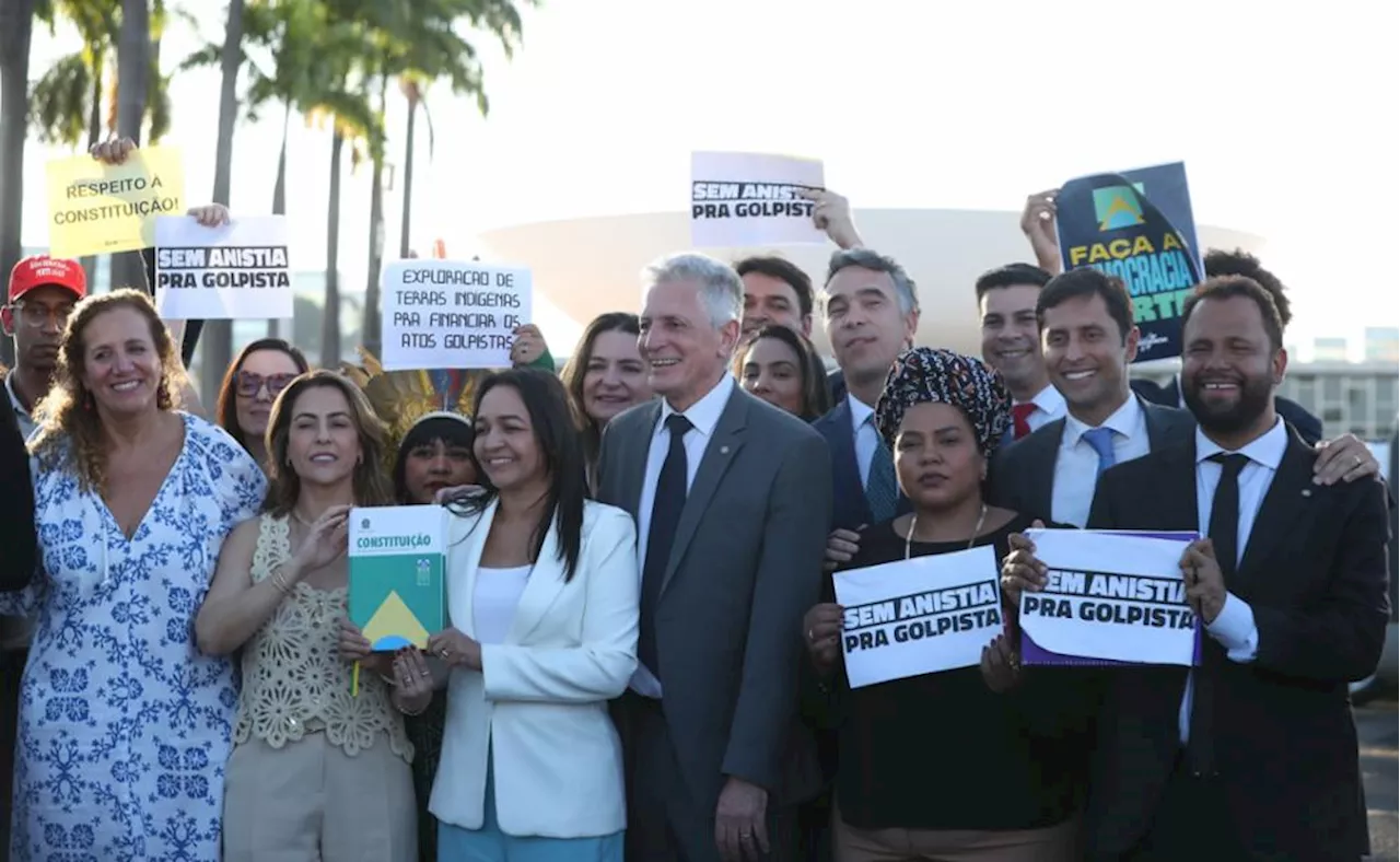 Além de indiciamentos, relatório da CPMI propõe cinco projetos de lei