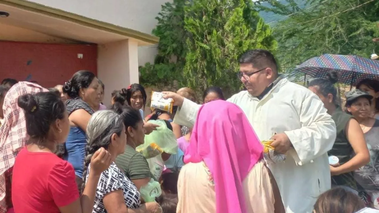 El sacerdote Filiberto Velázquez, del Centro Minerva Bello, sufre un atentado en Tixtla