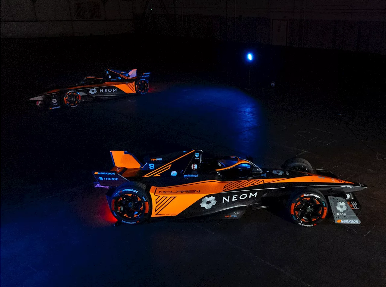 McLaren präsentiert Lackierung für die neue Formel-E-Saison 2023/24