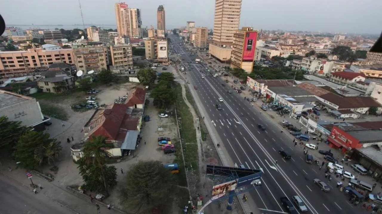 RDC: le chef d’état-major Christian Tshiwewe répond aux menaces de John Numbi