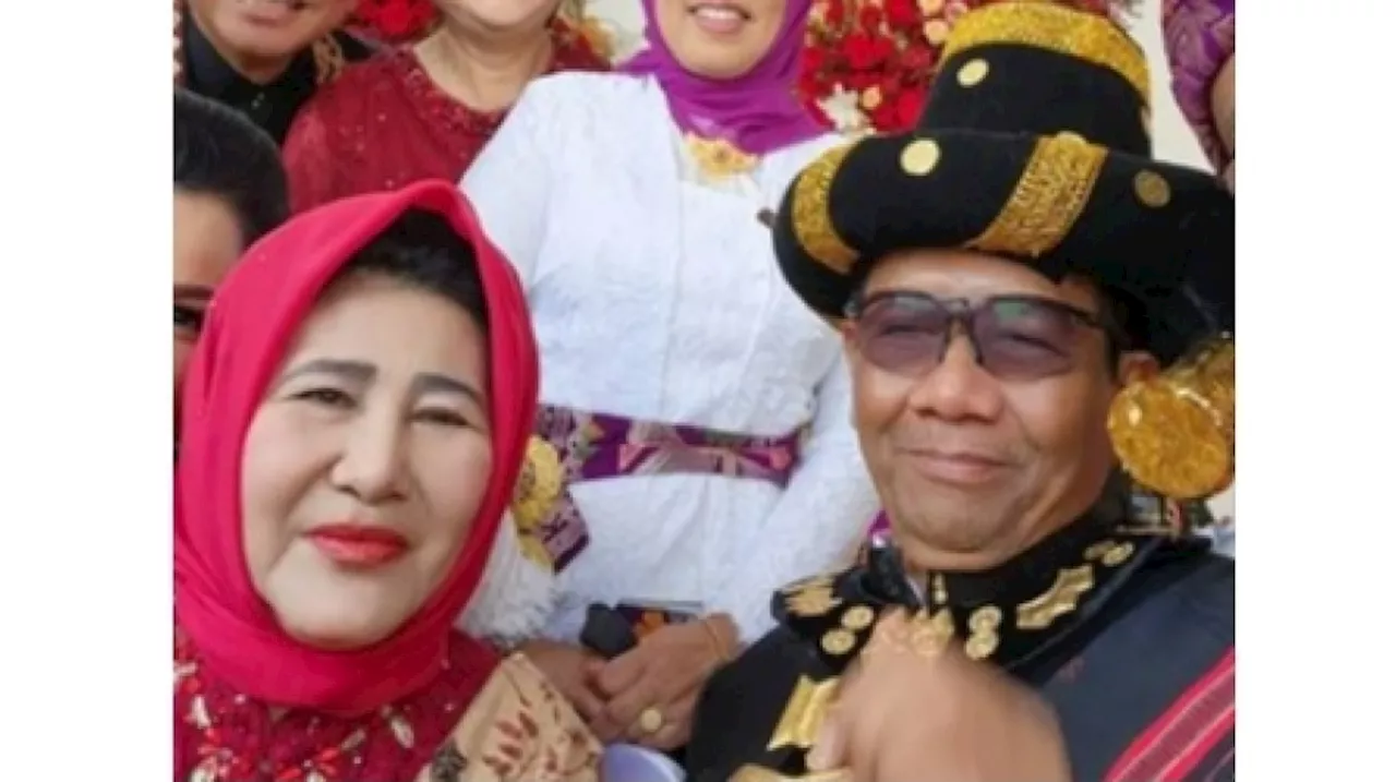 Biodata Istri Mahfud MD Zaizatun Nihayati, Calon Ibu Negara Asal Jember