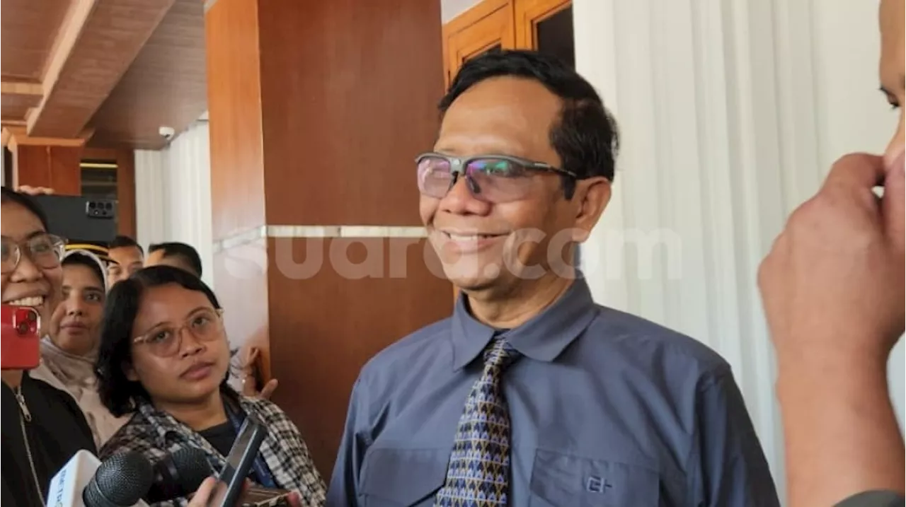 Tak Mengundurkan Diri dari Kursi Menteri, Mahfud MD Ngaku Bakal Ambil Cuti Saat Kampanye Cawapres