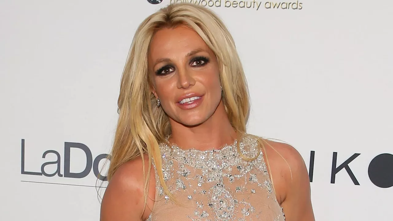 Britney Spears claims Justin Timberlake cheated on her with TWO celebs – including ‘singer from British 90s...