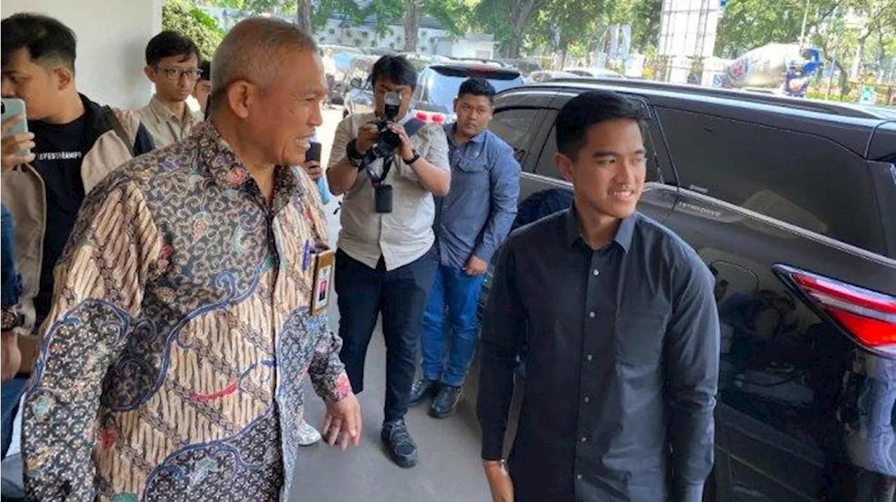 Kaesang Bungkam soal Kader PSI yang Beri Sinyal Dukung Ganjar-Mahfud di Pilpres 2024