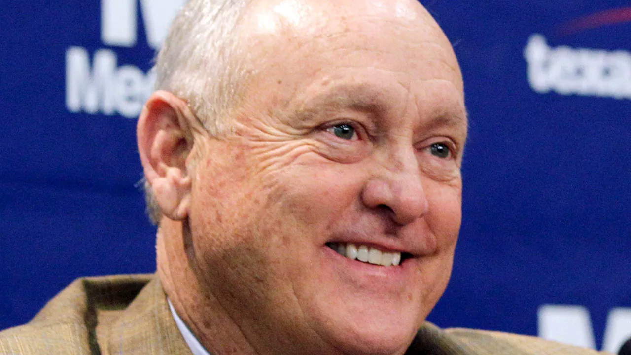 Is Alvin native Nolan Ryan more of an Astro or a Ranger?