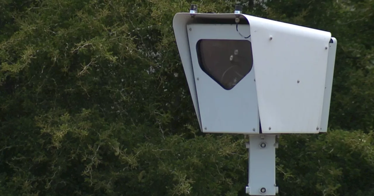 Phoenix City Council Subcommittee discusses bringing back Red Light Cameras