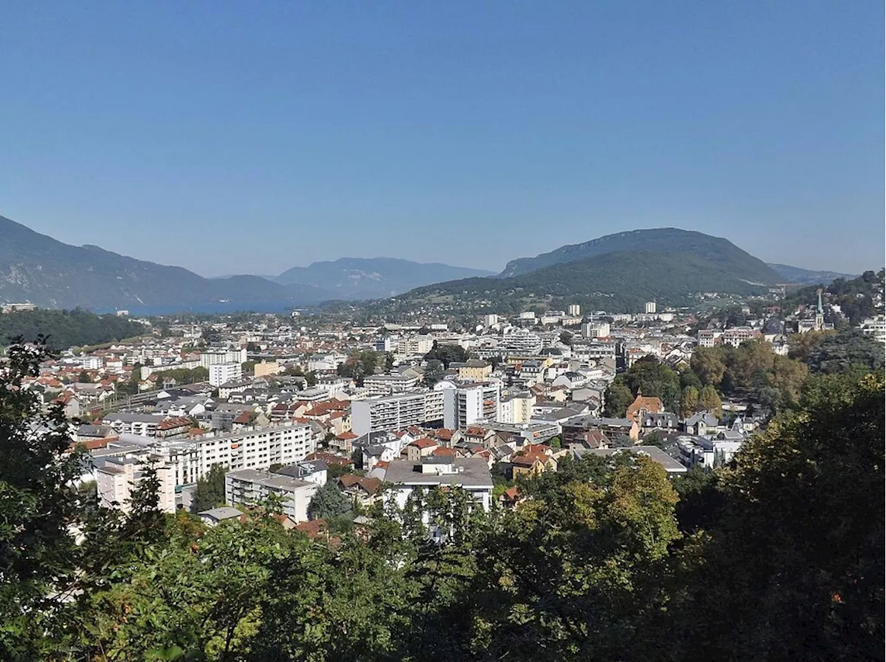 Aix-les-Bains : l'événement artistique Has'ART'dez-vous de retour dans les vitrines de la ville