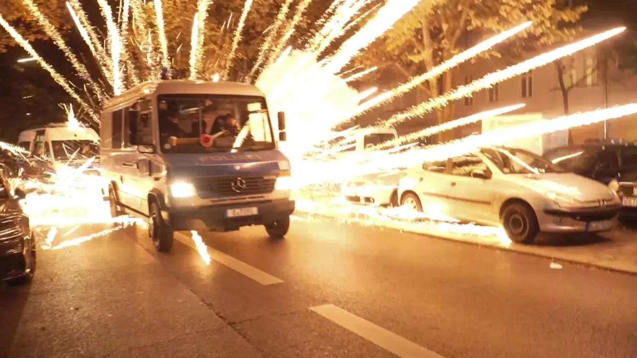 'Neukölln zu Gaza machen': Autos und Lastwagen brennen in Neukölln