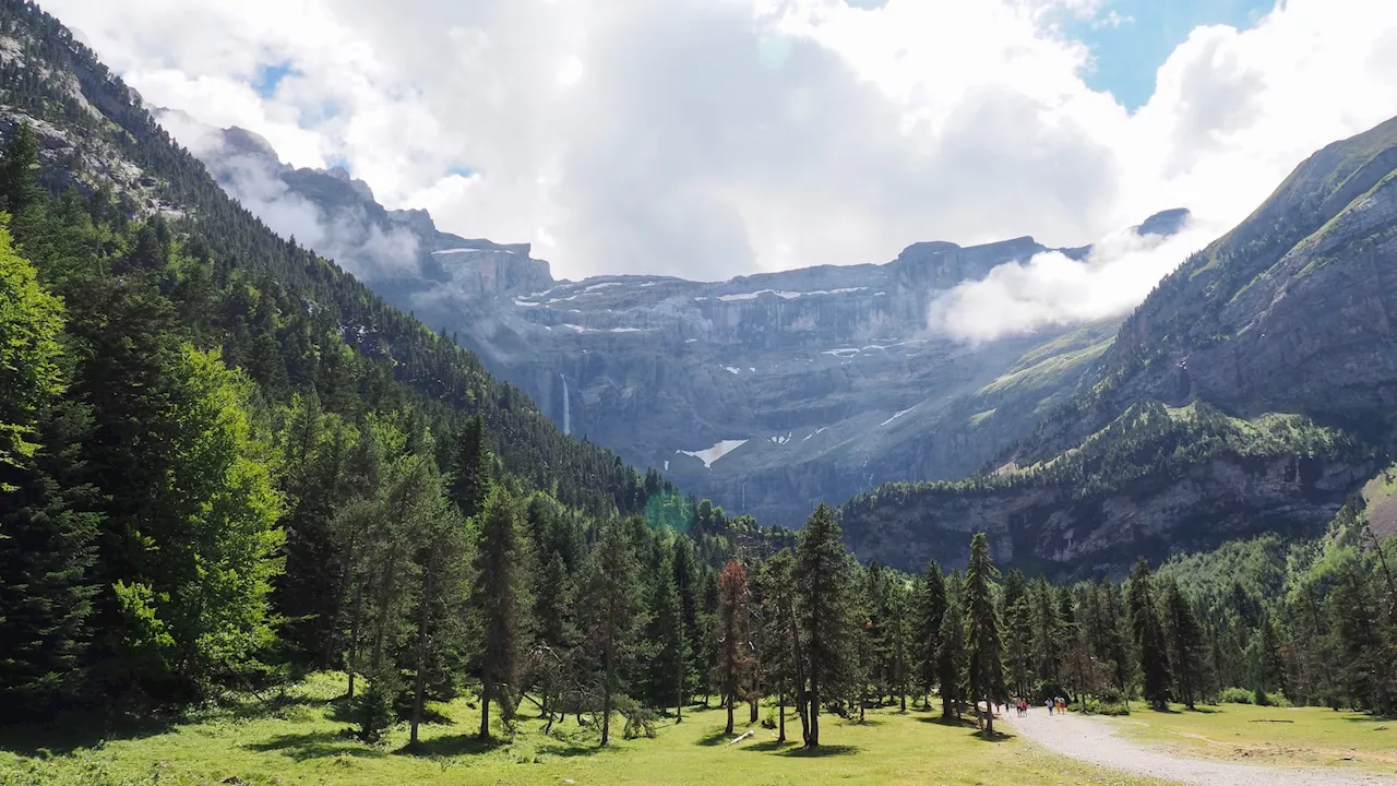 Hautes-Pyrénées : un jeune Belge fait une chute monumentale, ce qui suit relève du miracle