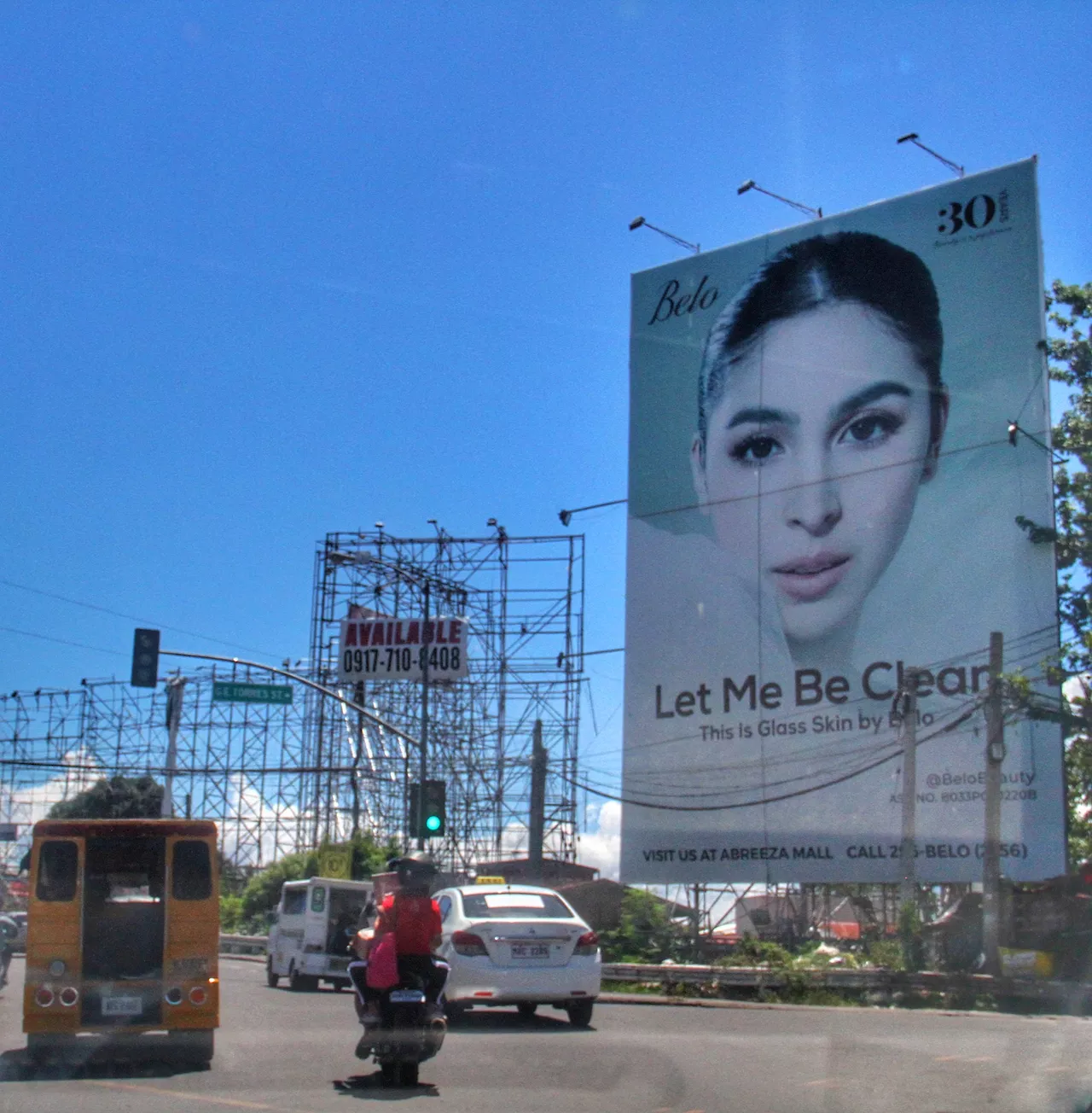 Davao Light urges firms to reinforce billboards