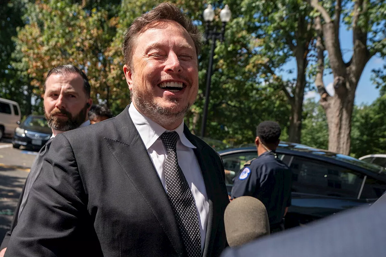 Elon Musk amenaza con prohibir el acceso a X (Twitter) en Europa