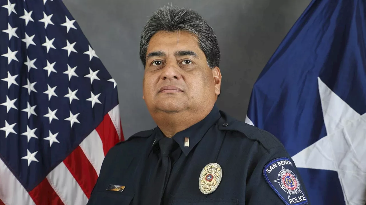 Texas police officer shot, killed during pursuit of 2 men along southern border