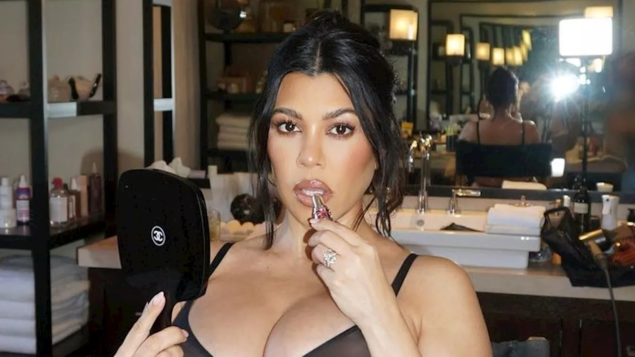 Kourtney Kardashian Just Hid Her Most Daring Maternity Lingerie Photo in Plain Sight