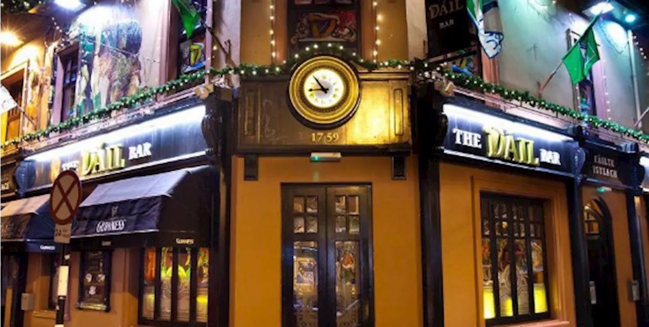 Galway pub wants to reward kind stranger who returned an employee’s lost wallet from France