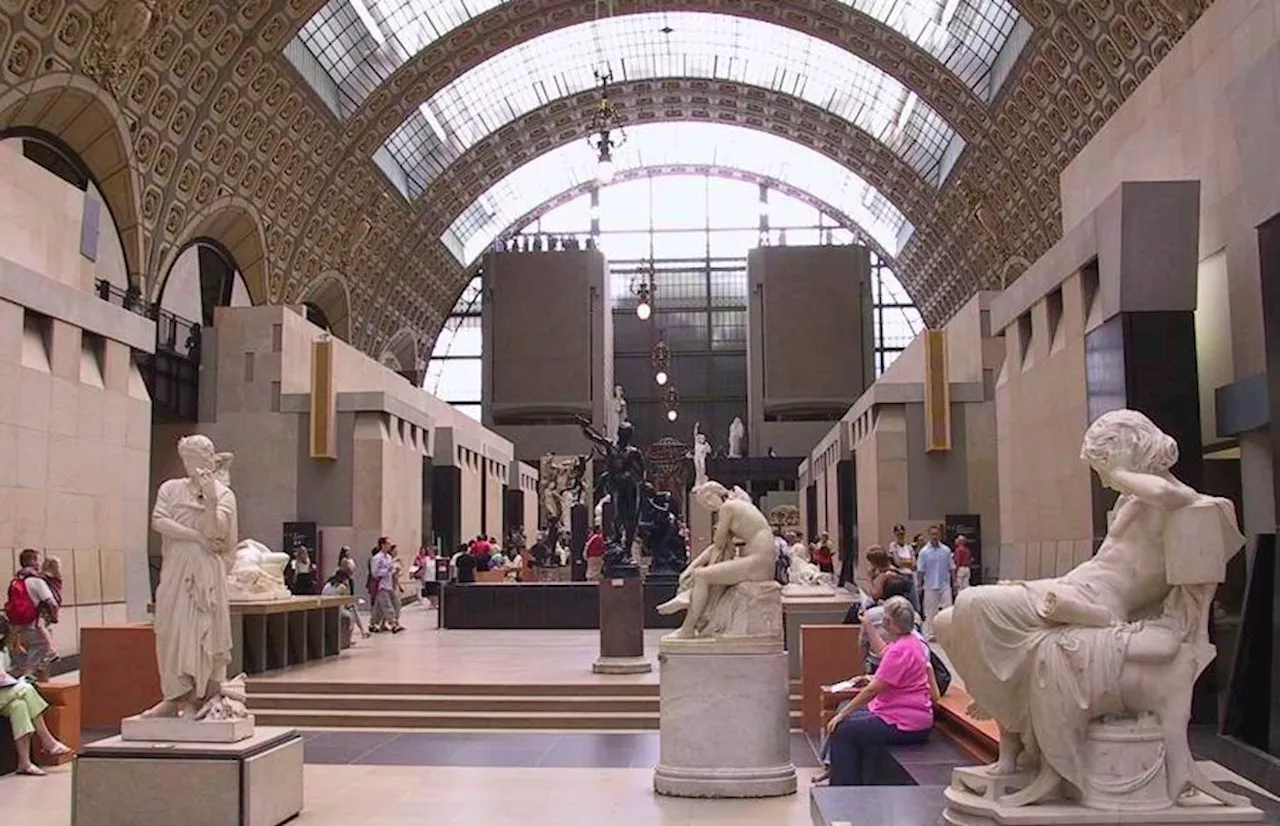 Humiliation As Family Are Forced To Leave French Museum Because Of Their “Smell”