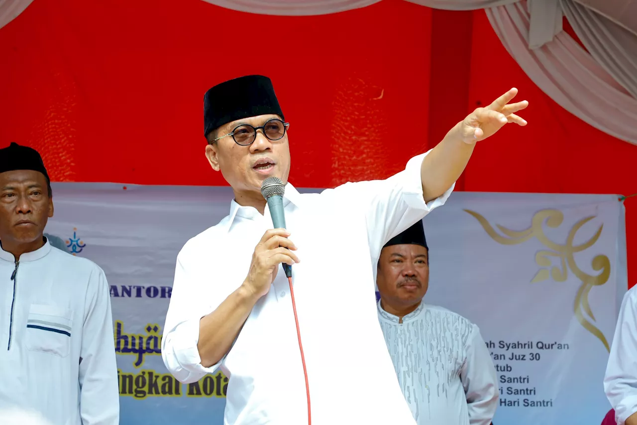 Wakil Ketua MPR Yandri Susanto Ajak Santri Berperan Aktif Melawan Kebodohan