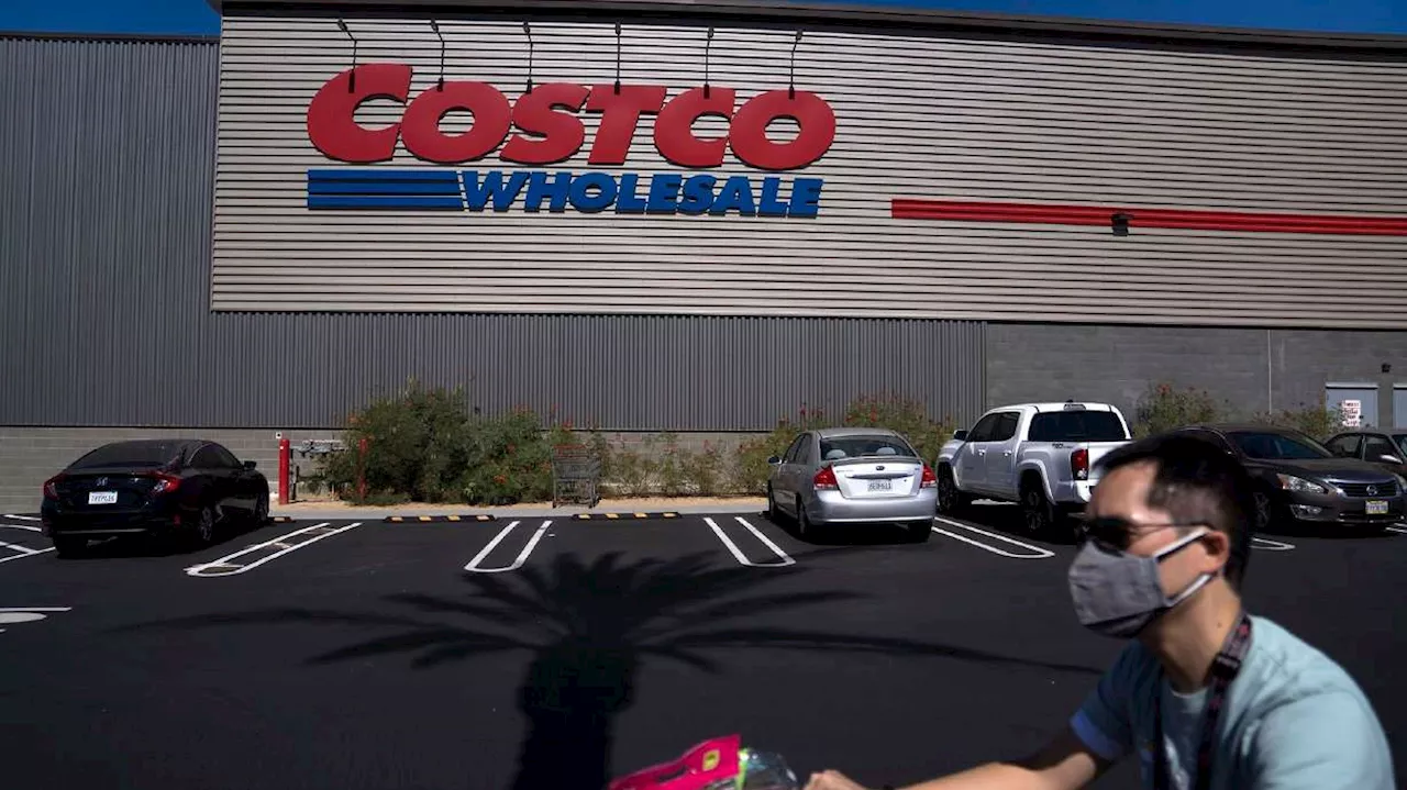 Costco's CEO steps down