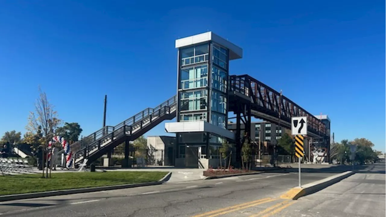 New pedestrian bridge opens near North Temple FrontRunner station, West High School