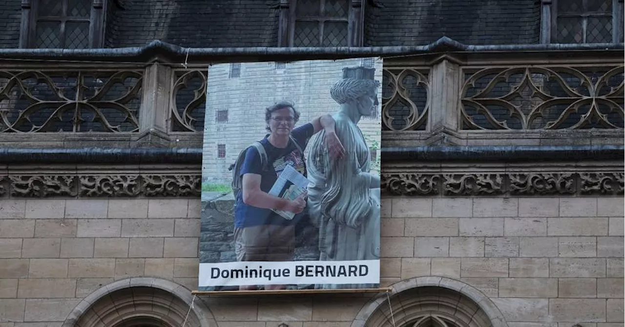 Dominique Bernard, un enseignant 'passionné' et 'apprécié' devenu un symbole