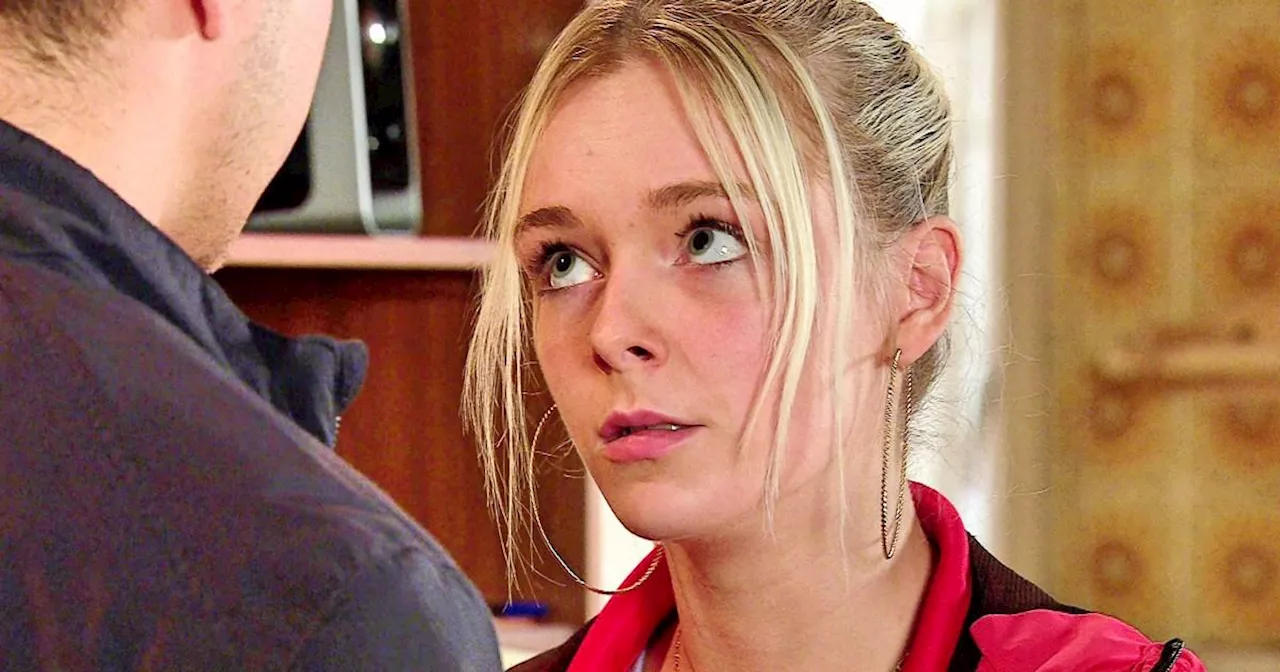 Coronation Street spoilers: Serious danger as Lauren joins online sex platform