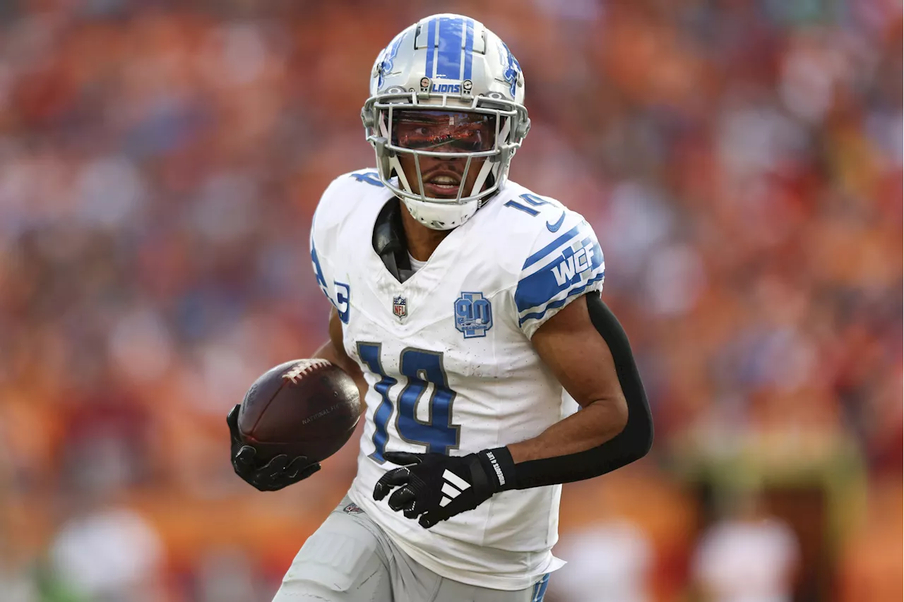 Lions WR Amon-Ra St. Brown Trolls Brother Over Bears' Record This Season