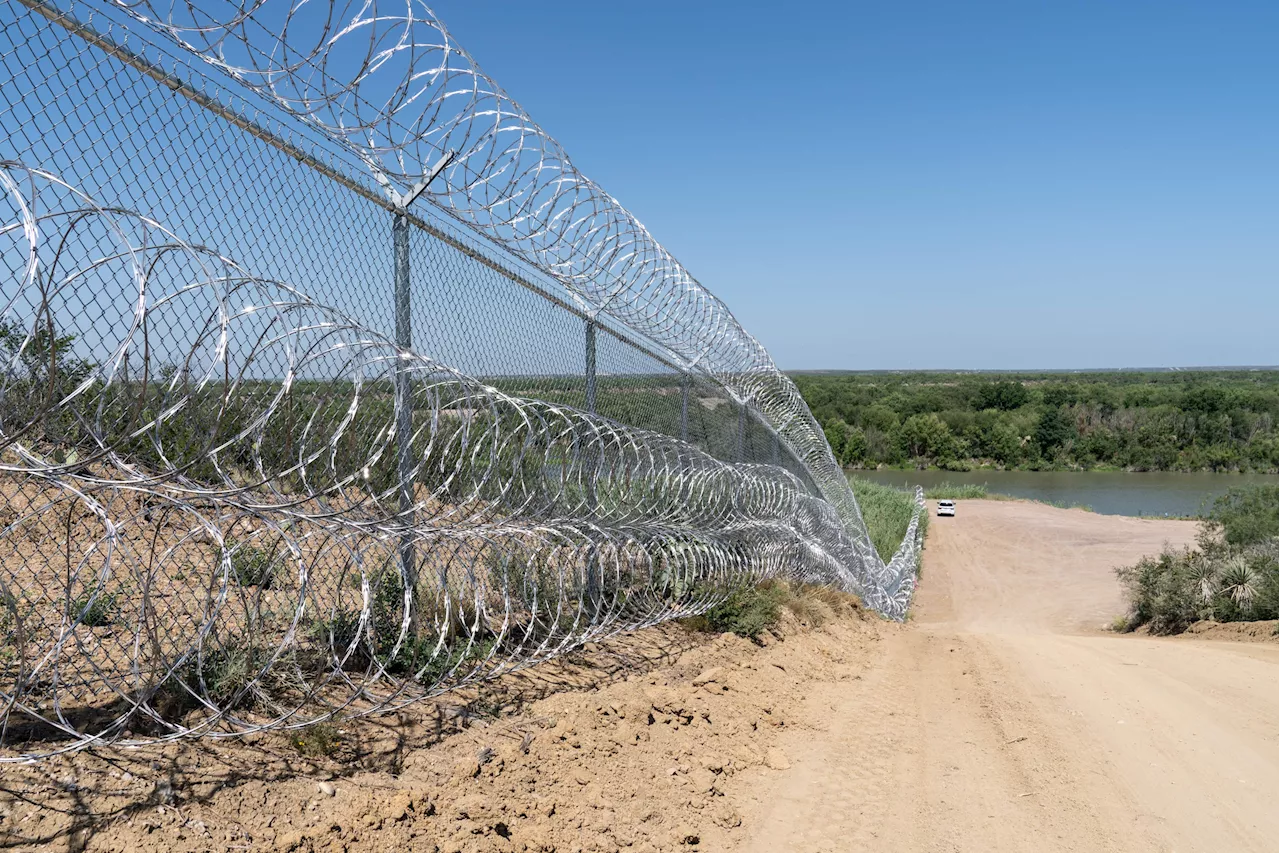 Razor Wire Barrier Between Texas and New Mexico Branded Unconstitutional