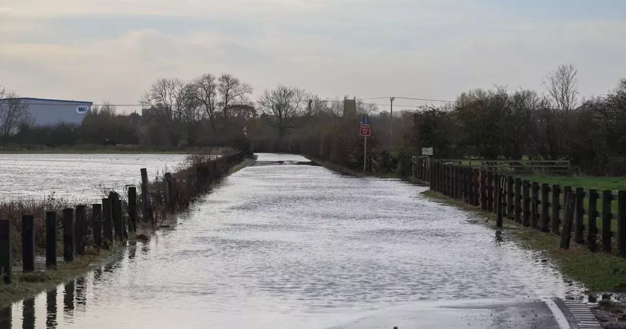 What to do in flood and how to drive in heavy rain as storm hits