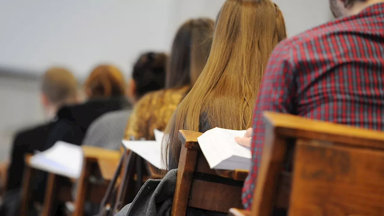 Sachsen: Hochschulen in Sachsen beschäftigen mehr Menschen