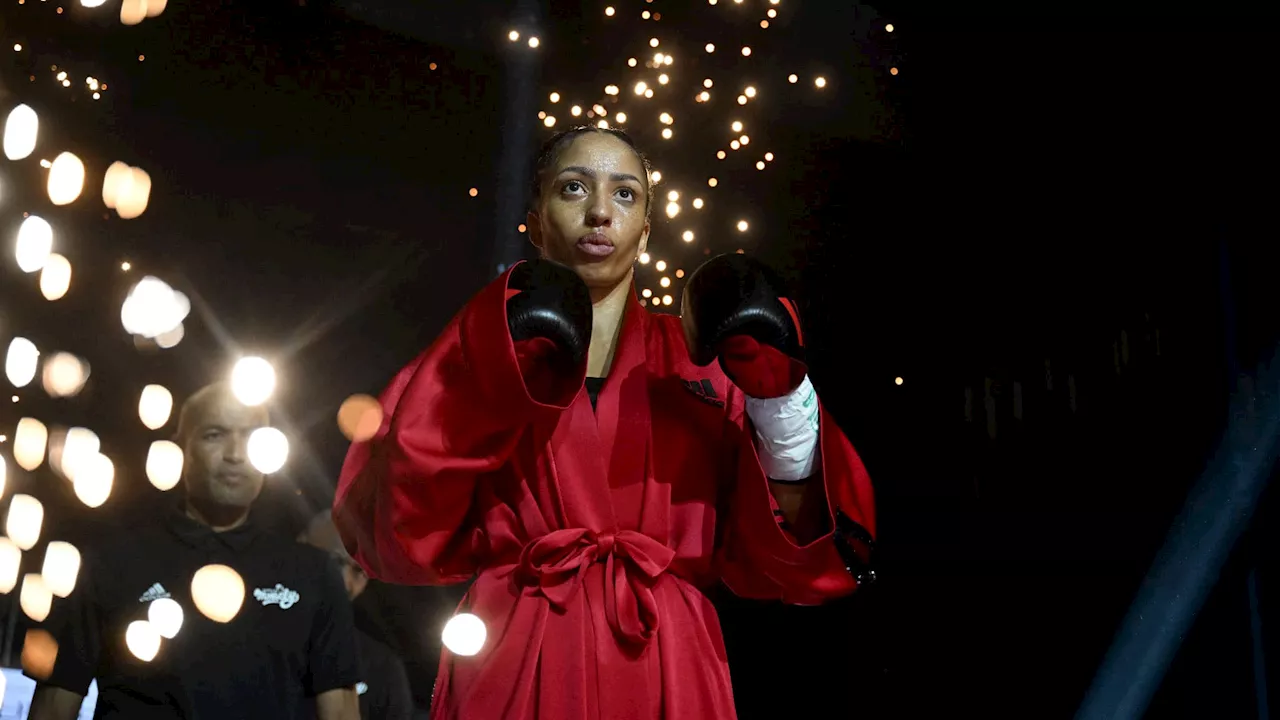 JO de Paris 2024: Estelle Mossely en ambassadrice de la boxe française