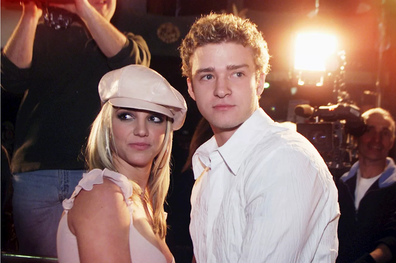 Britney Spears Claims Justin Timberlake Initiated Split Via Text: Book